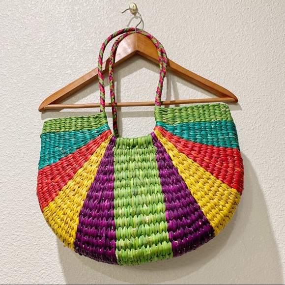 Handbags - Color dyed, straw bag